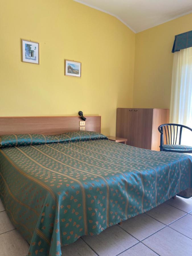 Hotel Del Fiume Cannobio Exterior photo