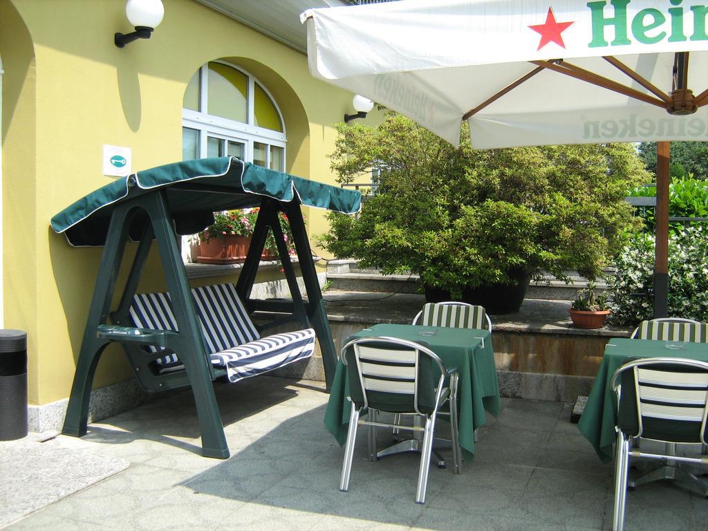 Hotel Del Fiume Cannobio Exterior photo
